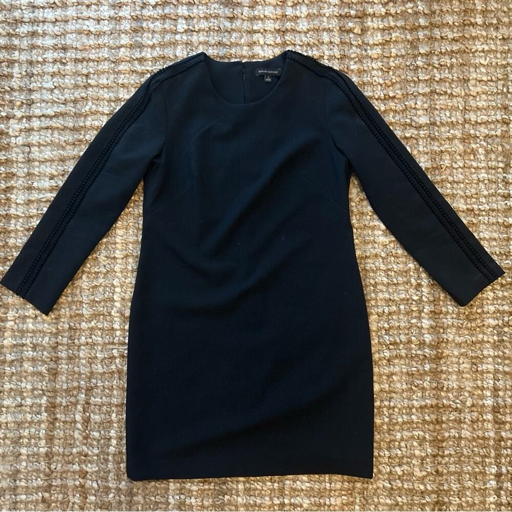 Banana Republic Black Long Sleeve Dress size 2